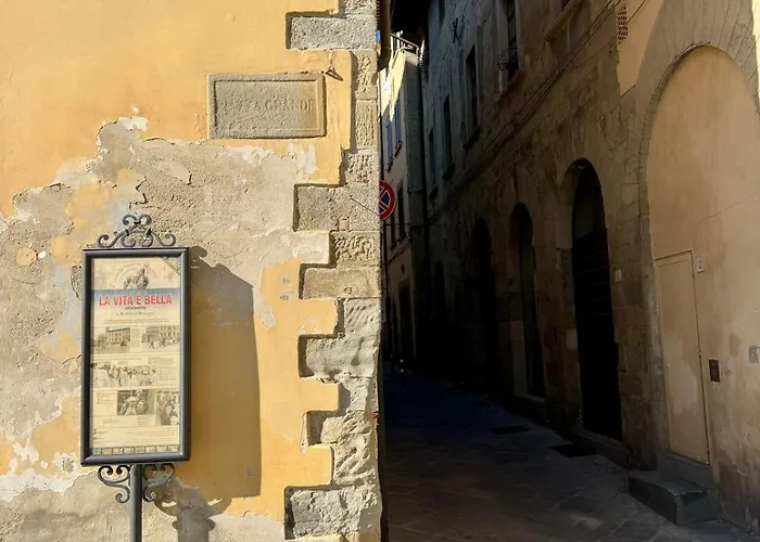 Tour D'art - Piazza Grande *